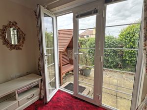 Photo 5- click for photo gallery